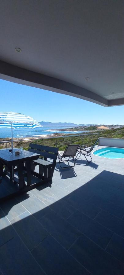 Royal Albatros Apartment Gansbaai Exterior photo