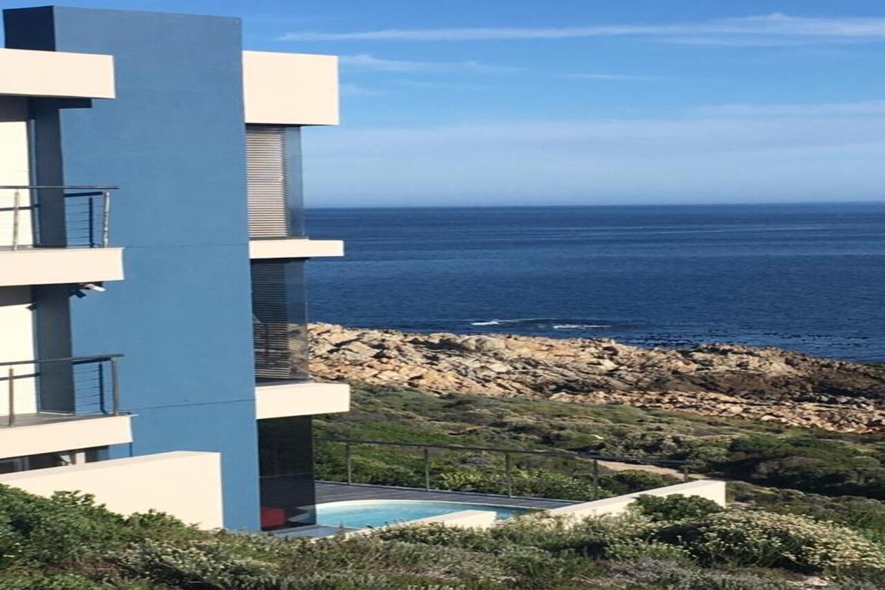 Royal Albatros Apartment Gansbaai Exterior photo