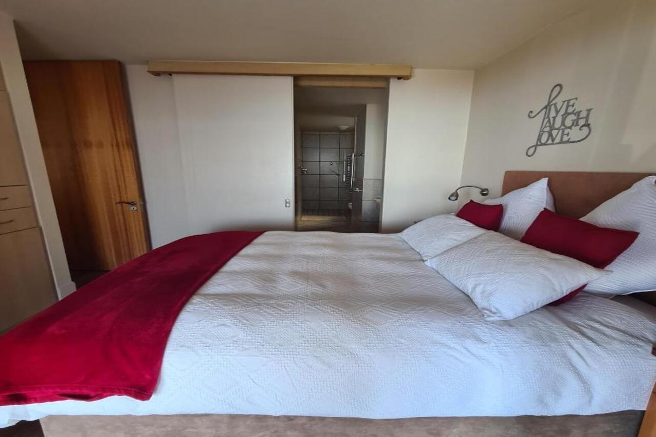 Royal Albatros Apartment Gansbaai Exterior photo