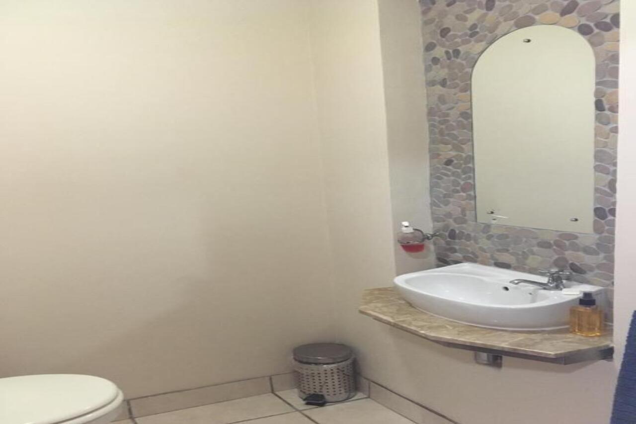 Royal Albatros Apartment Gansbaai Exterior photo